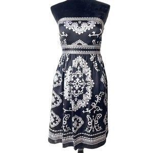 White House Black Market Sz 4 Silk Black White Grecian Print Strapless Dress